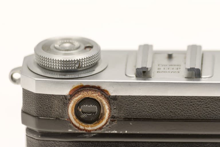 Kiev 4A (Киев) – Soviet 35mm Rangefinder Film Camera Detail