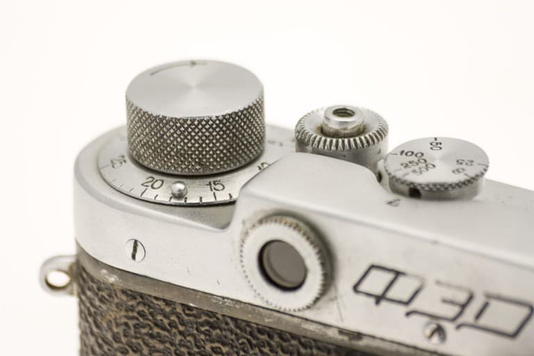 FED 2 (ФЭД) Soviet 35mm Rangefinder Film Camera Details