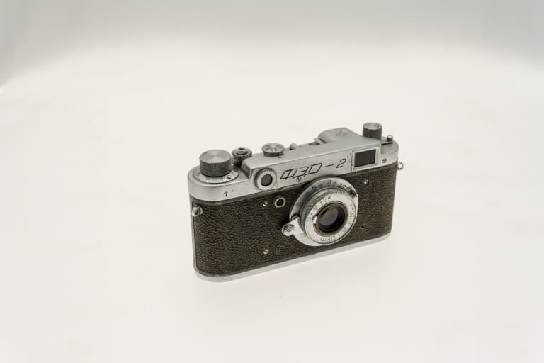 FED 2 (ФЭД) Soviet 35mm Rangefinder Film Camera Front View